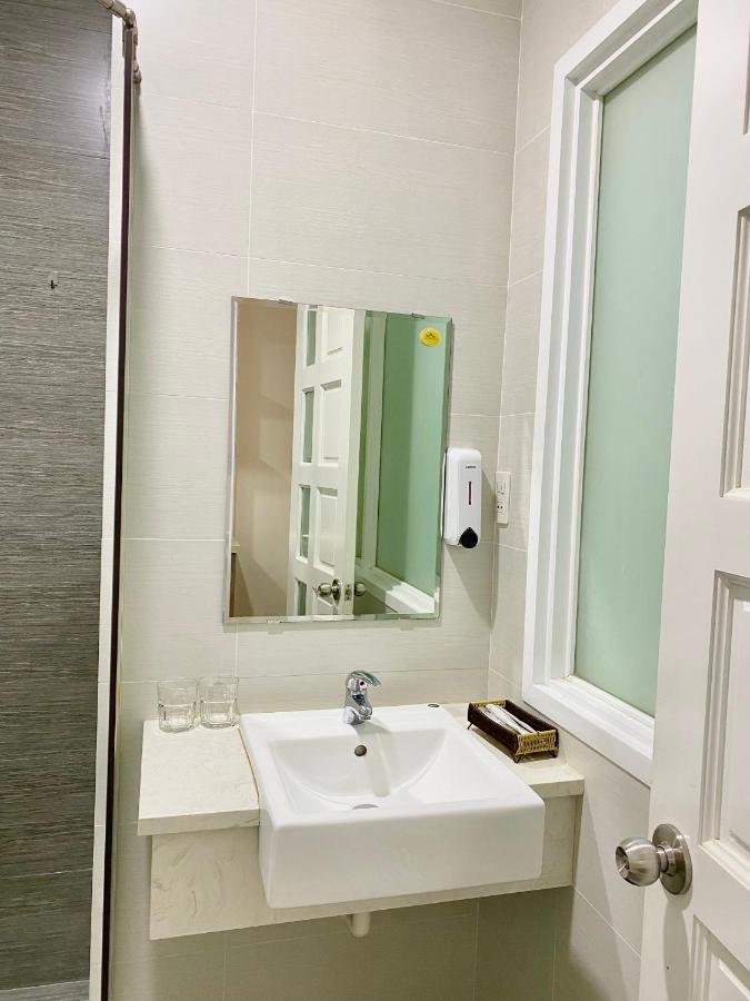 Hotel Greenriver Ho Chi Minh City Bagian luar foto